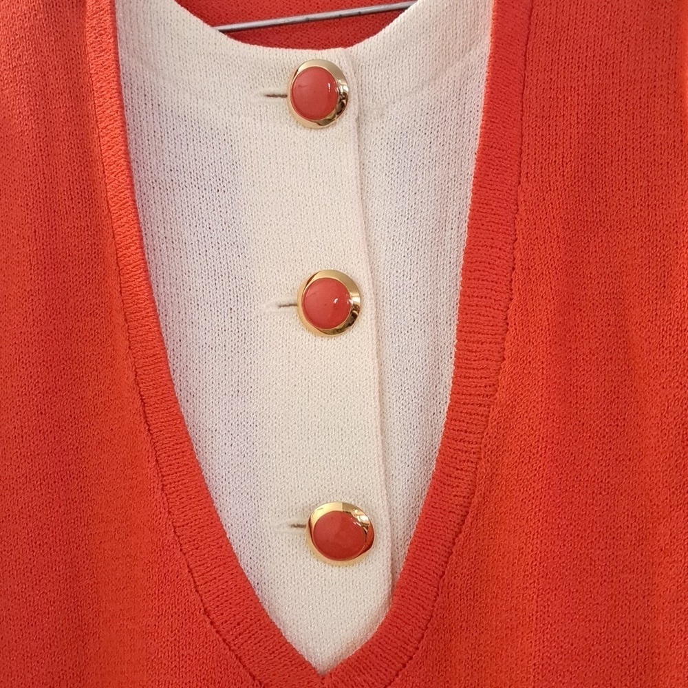 Vintage St. John Separates Vibrant Orange and Cream Knit Skirt Set Sz 2 - Picture 7 of 7